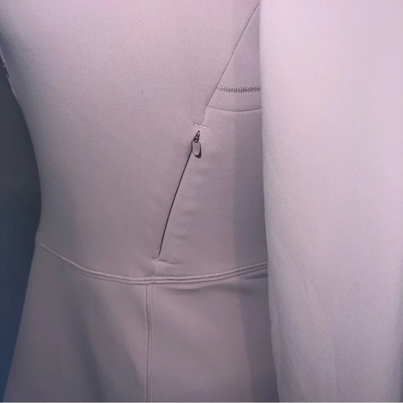 Lululemon Weather Or Not 1/2 Zip Size 4 - Picture 7 of 9